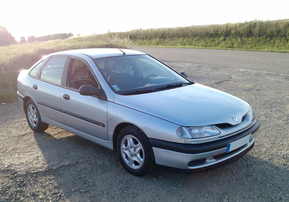 Renault Laguna 1994 : histoire, caractéristiques et conseils pour bien l’acheter